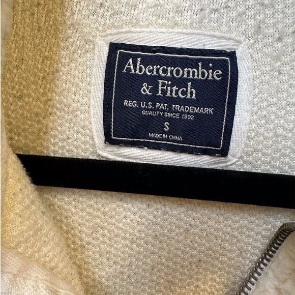 Abercrombie & Fitch Sherpa Pullover Womens Size S 1/4 Zip Cream Ivory Sweatshirt - Picture 5 of 9